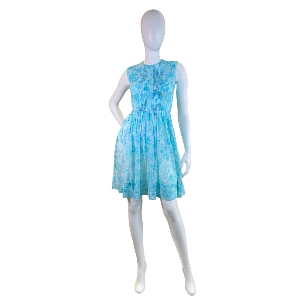 1950s Vintage The Villager Blue Floral Day Dress Smocked Cotton Linen Look Dress